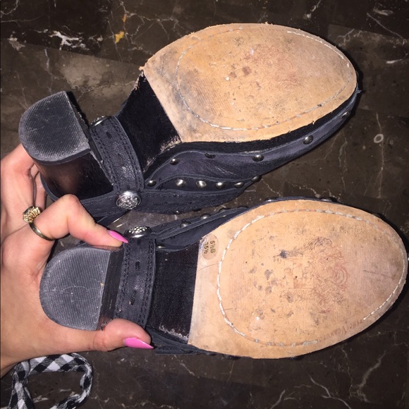 Vince Camuto Booties - Picture 5 of 6