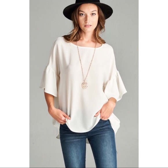 Boutique Tops - ❗️CLEARANCE❗️Ivory Ruffle Bell Sleeve Tunic S M L