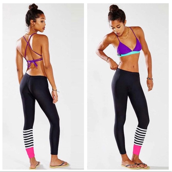 Yoga Pant Leggings w/ Striped Leg Band - Picture 2 of 5