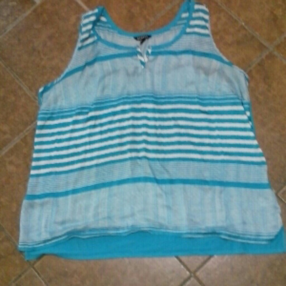 ❤Adorable ❤tank top