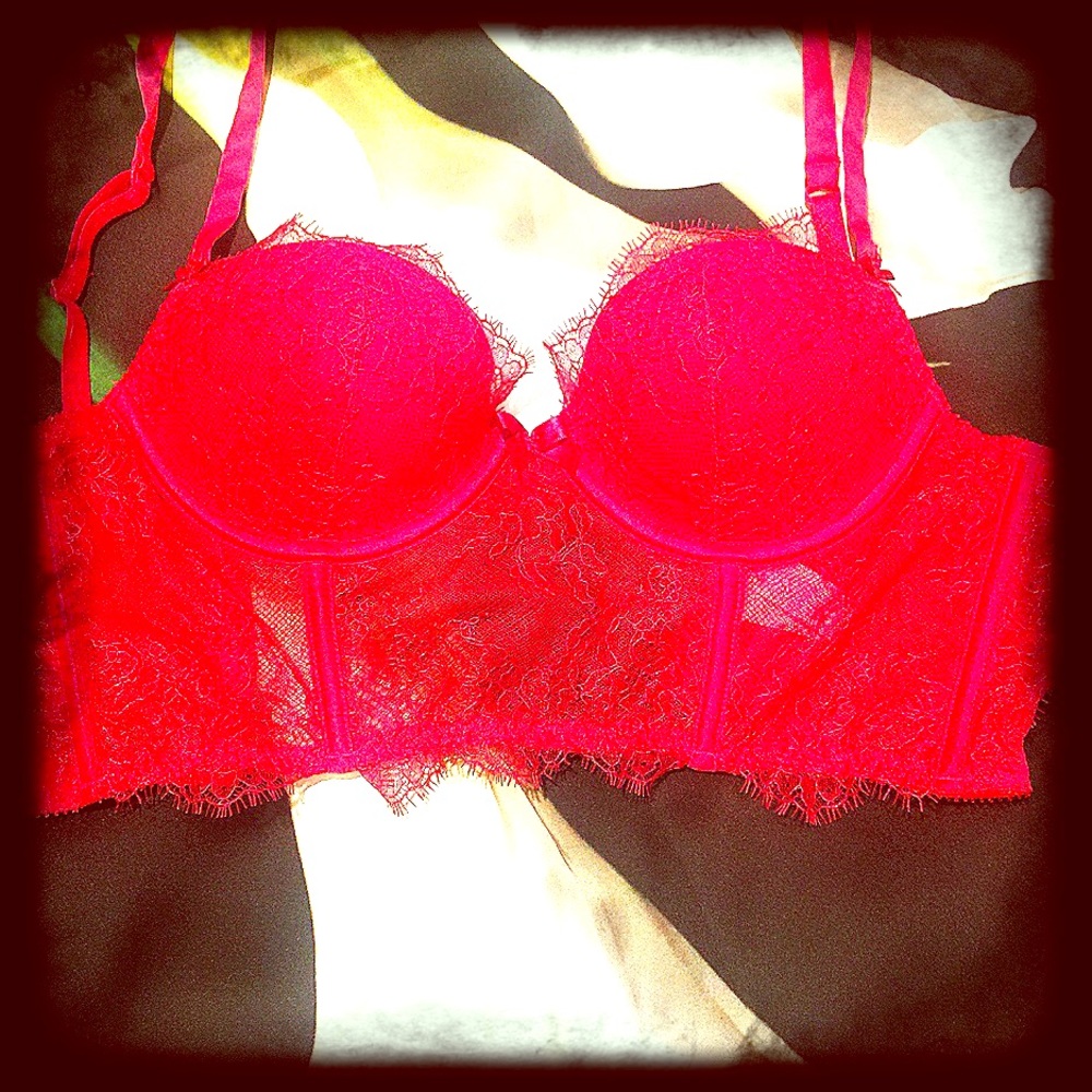 💋💋💋Victoria's Secret. Bustier. Hot red.❤️❤️❤️
