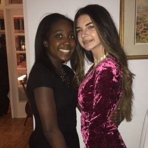 Meet your Posher, Agi