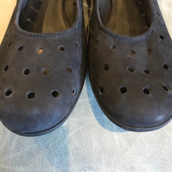 Black suede flats - Picture 4 of 4