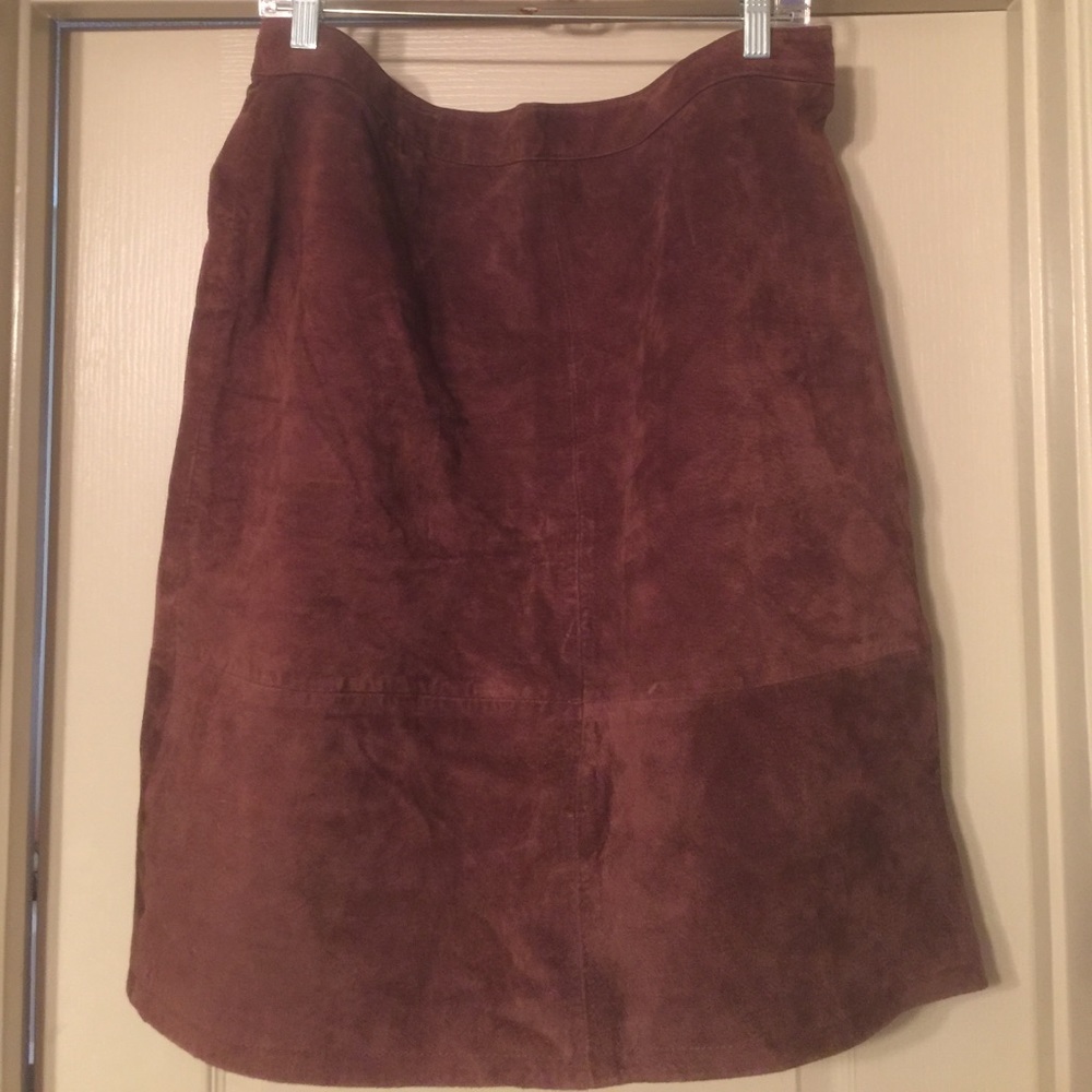 Suede leather skirt