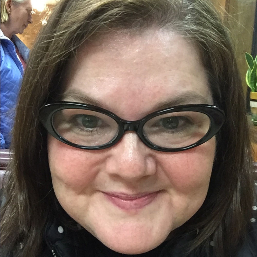 Meet your Posher, Melinda