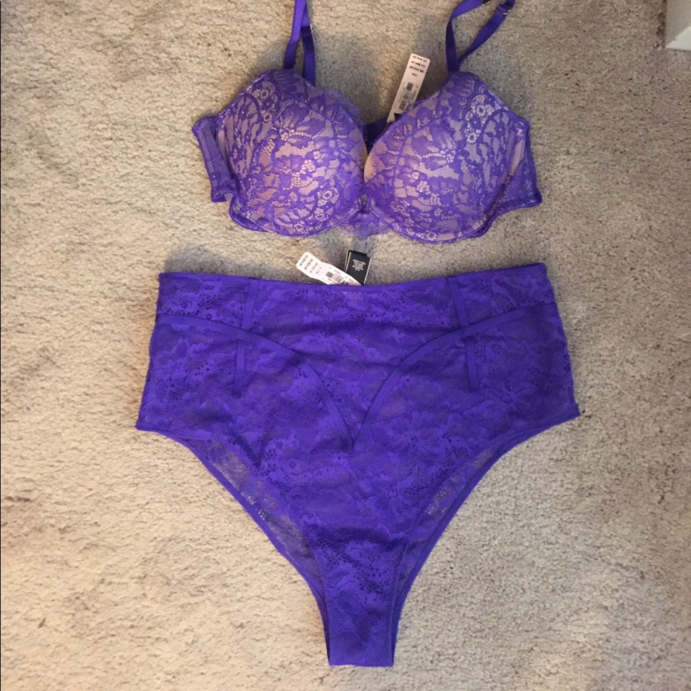 BNWT Bra and Panty Set
