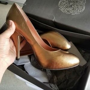 Vince Camuto heels