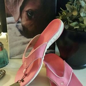 Brand New! DEEP DISCOUNT! Spenco's Wellness Sandal