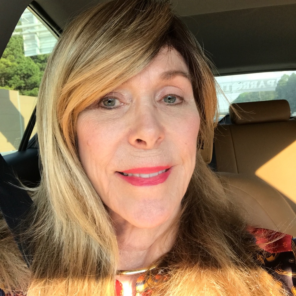 Meet your Posher, Marcia