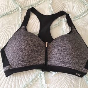 Victoria Secret sports bra