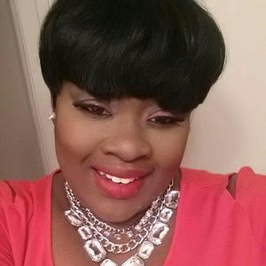 Meet your Posher, Quiana