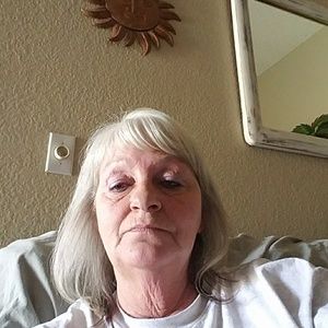 Meet your Posher, Connie