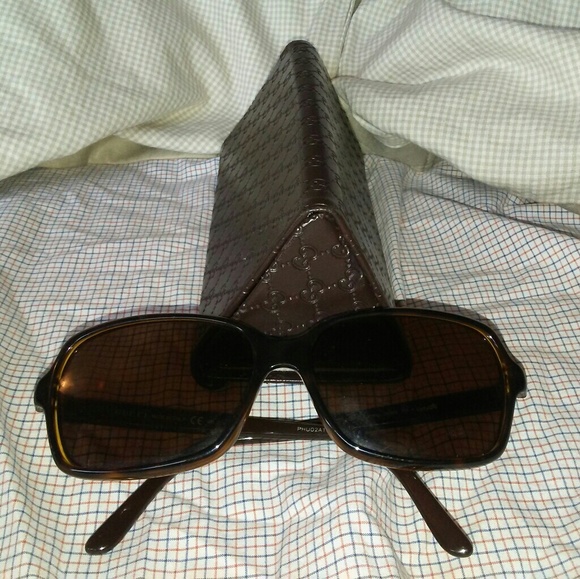 GUCCI Gold Square Sunglasses in Original Case main image 4