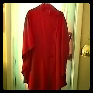 Red cloak, pockets,stand up collar. All seasons.