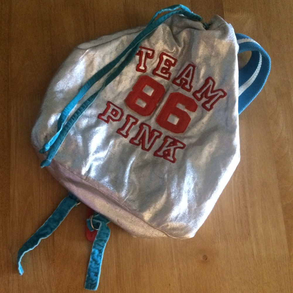 VS PINK VINTAGE SILVER BACKPACK