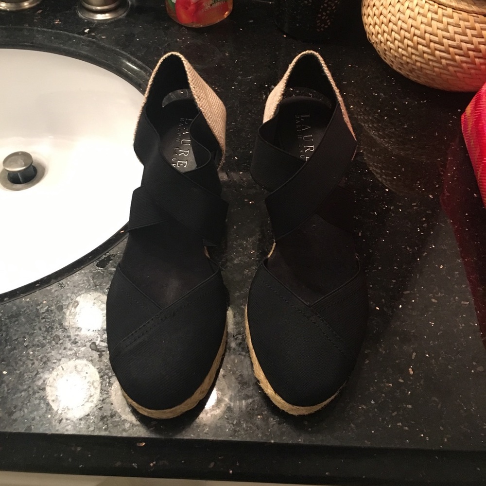 Like new Ralph Lauren wedges