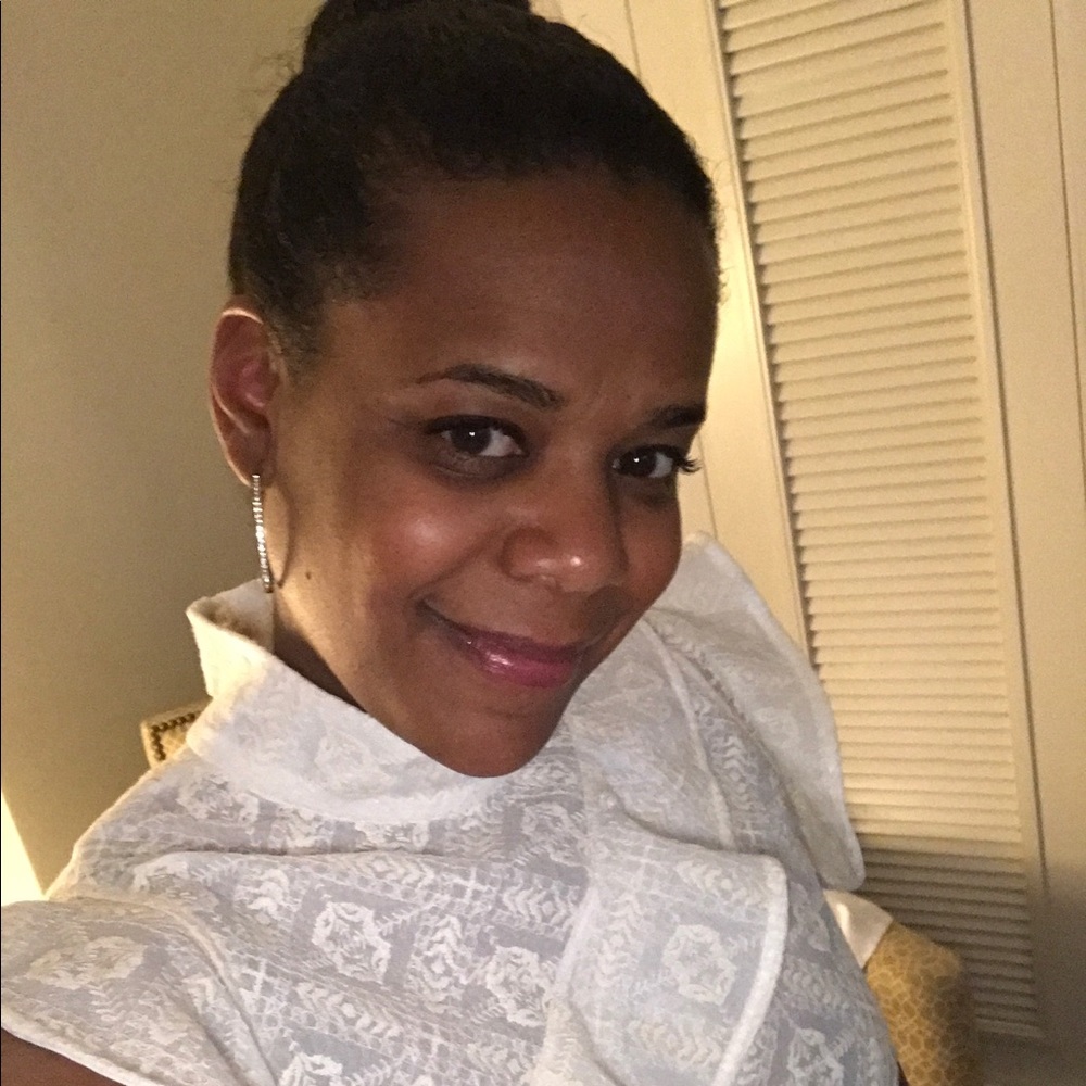 Meet your Posher, Kandis