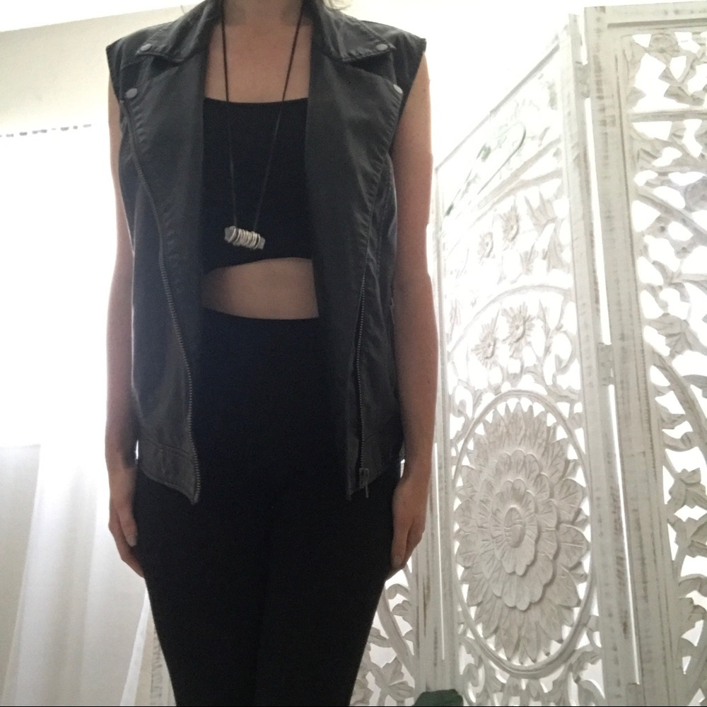 ❤️SOLD❤️ Urban Outfitters - Vegan Leather Moto Vest