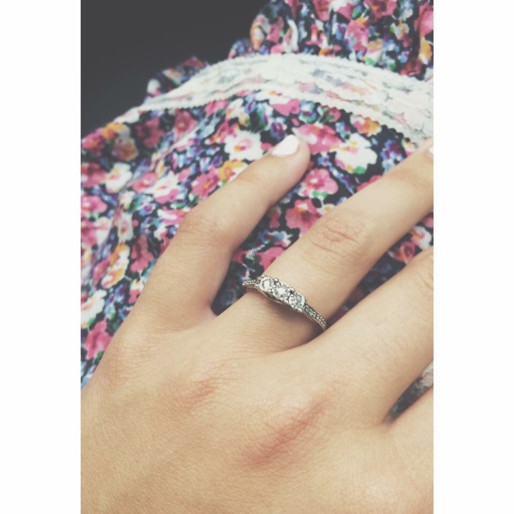 Beautiful Diamond Ring!