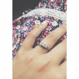 Beautiful Diamond Ring!