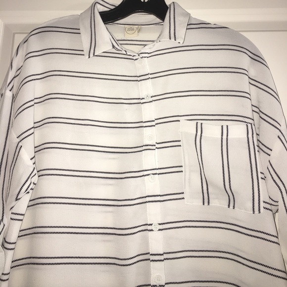 Three tops - Picture 6 of 6