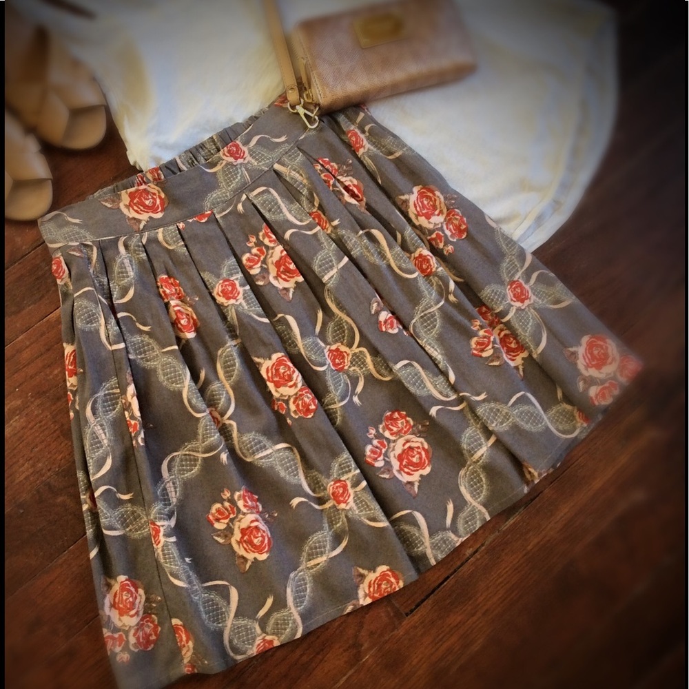 High-Waisted Floral Skirt