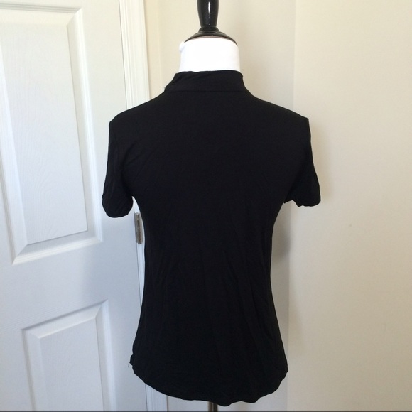 ⭐️ NWT Black  v-neck top SALE- LAST CHANCE - Picture 3 of 3