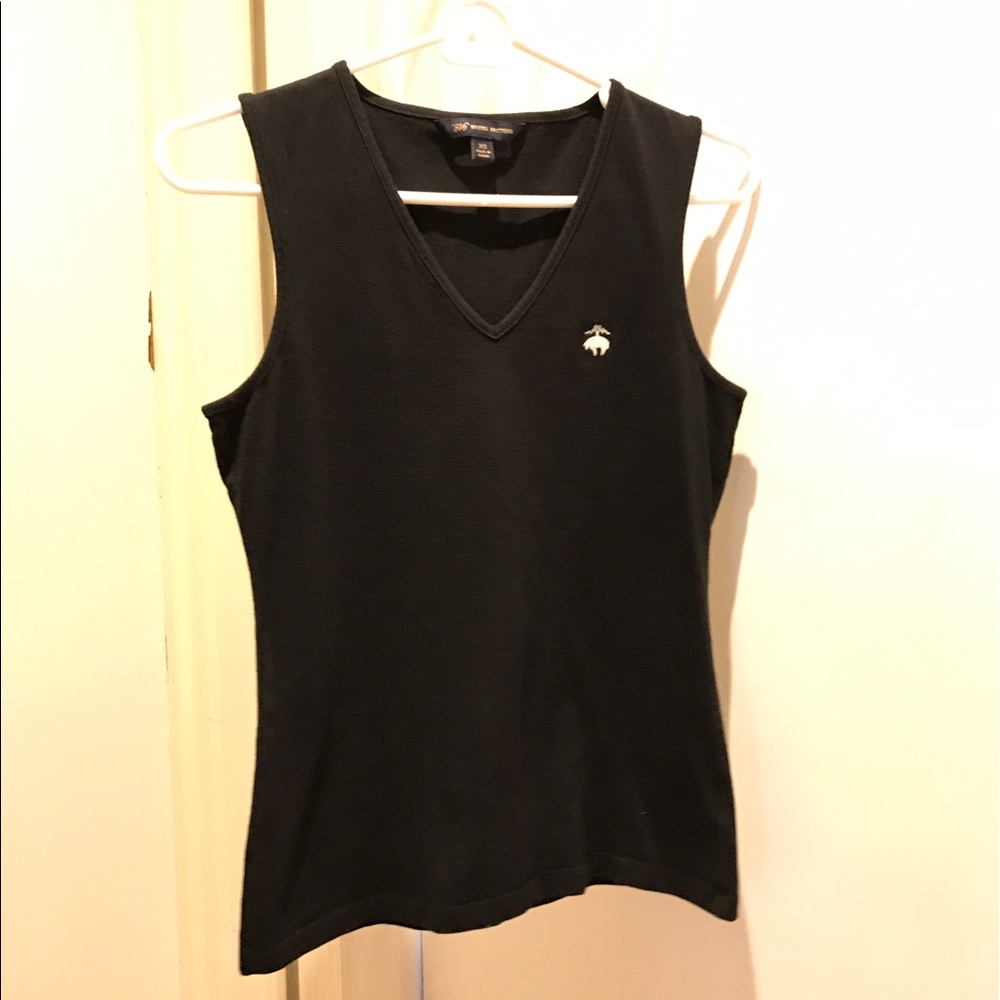Brooks Brothers "346" sleeveless shirt