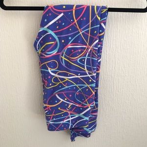 One Size LuLaRoe Exclusive Birthday Leggings