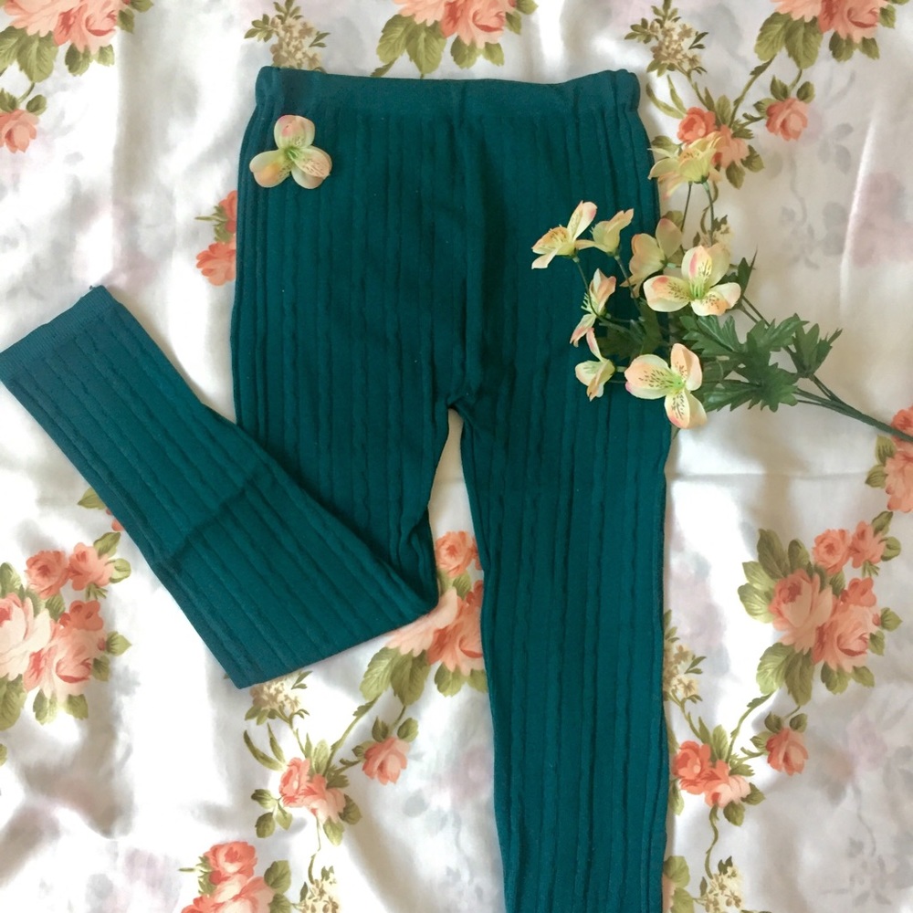 TODAY'S SALE✨ Comfy Stretchy Leggings ✨ One-Size