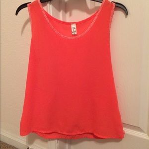 Size medium cute top