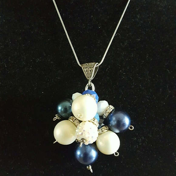 Necklace Cha Cha style, Navy Blue pearls - Picture 1 of 3