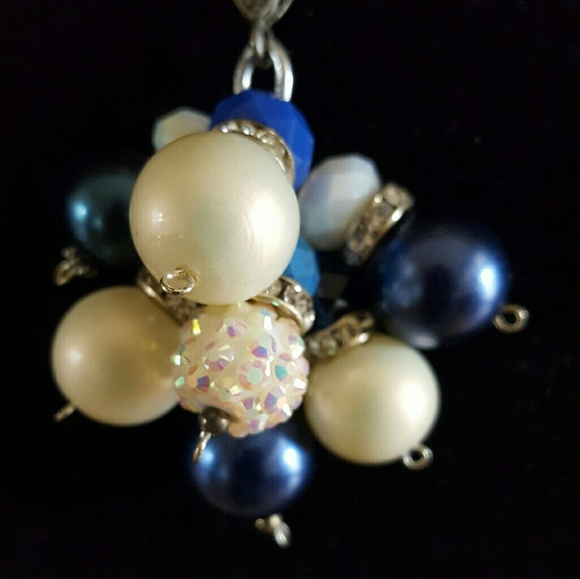 Necklace Cha Cha style, Navy Blue pearls - Picture 2 of 3