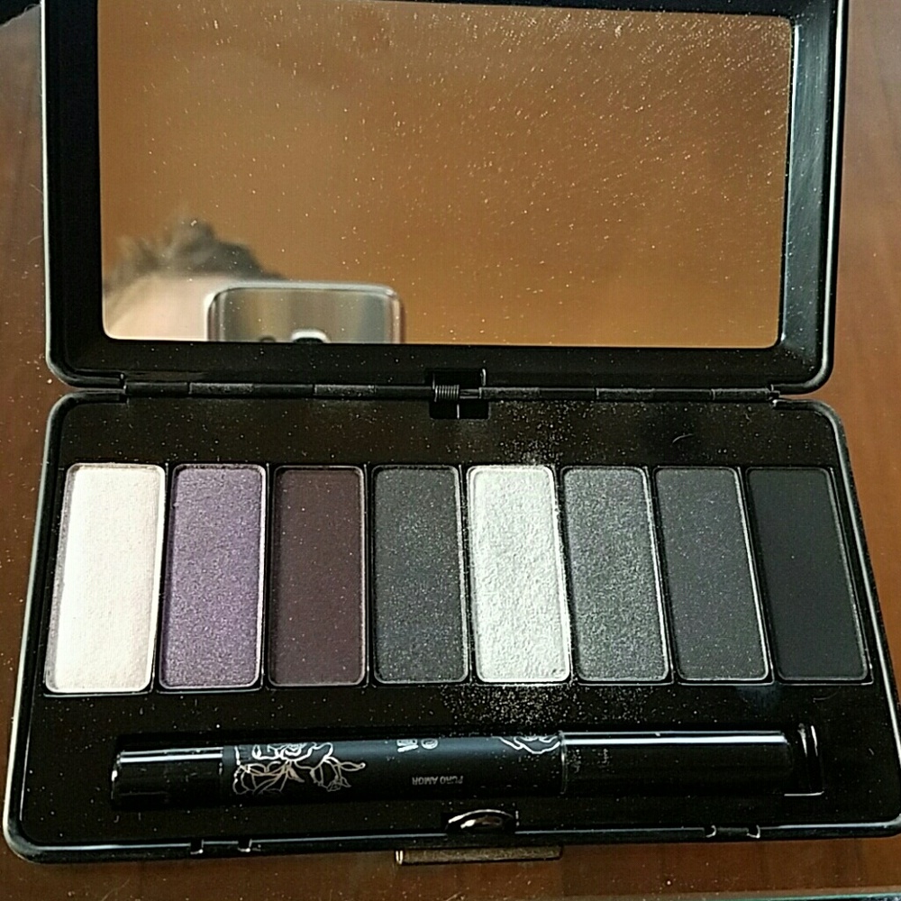 Kat Von D Sinner Pallette
