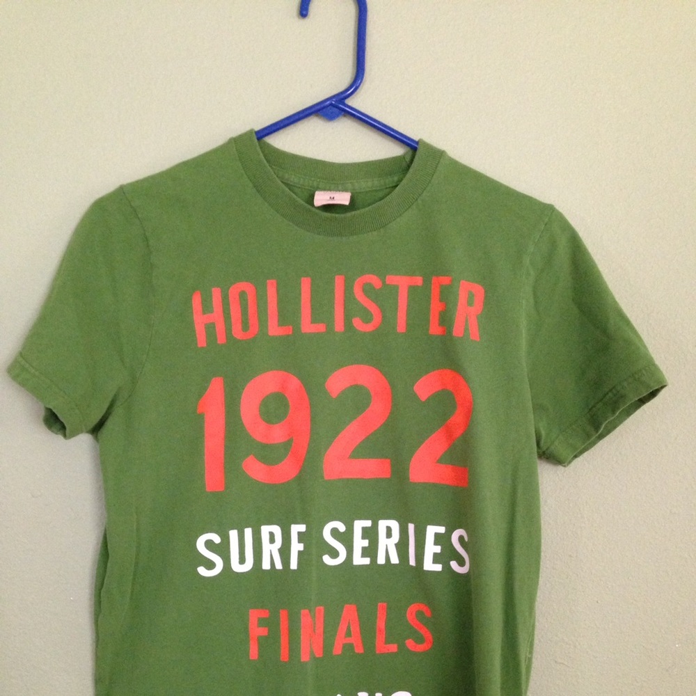 Men's Hollister green and orange shirt size M