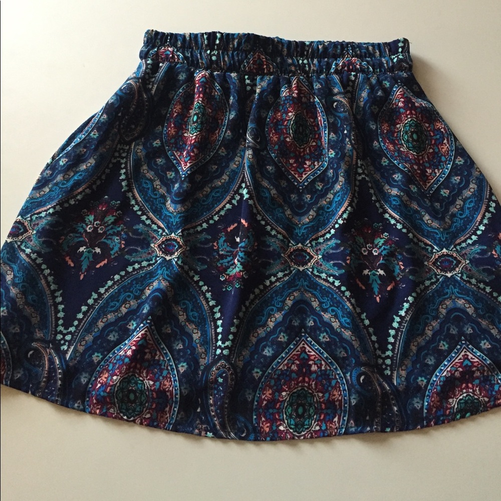 Patterned blue skirt