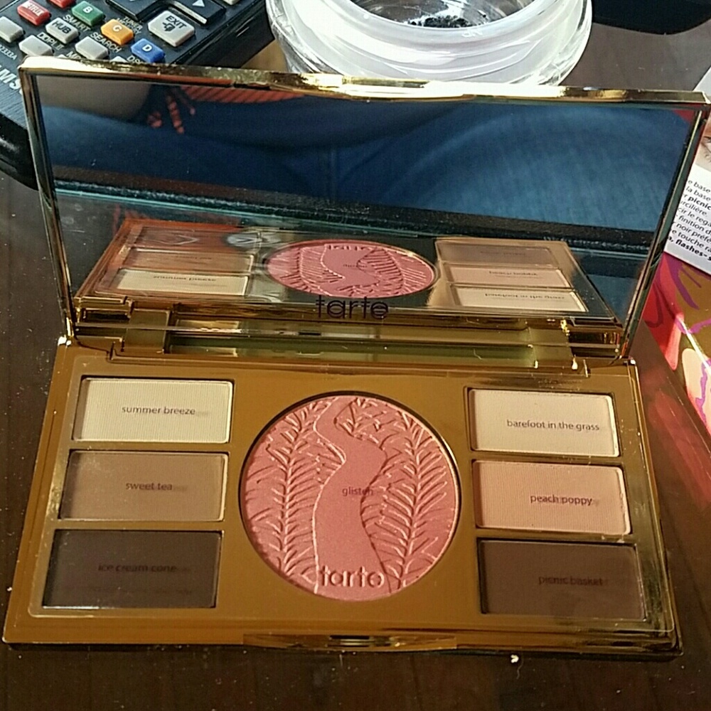 Tarte Poppy Picnic Pallette