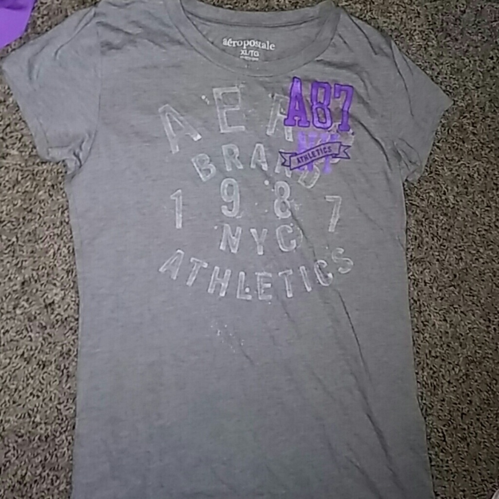 Grey Aeropostale Tshirt NWOT