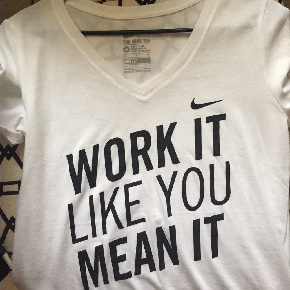 Nike T-shirt