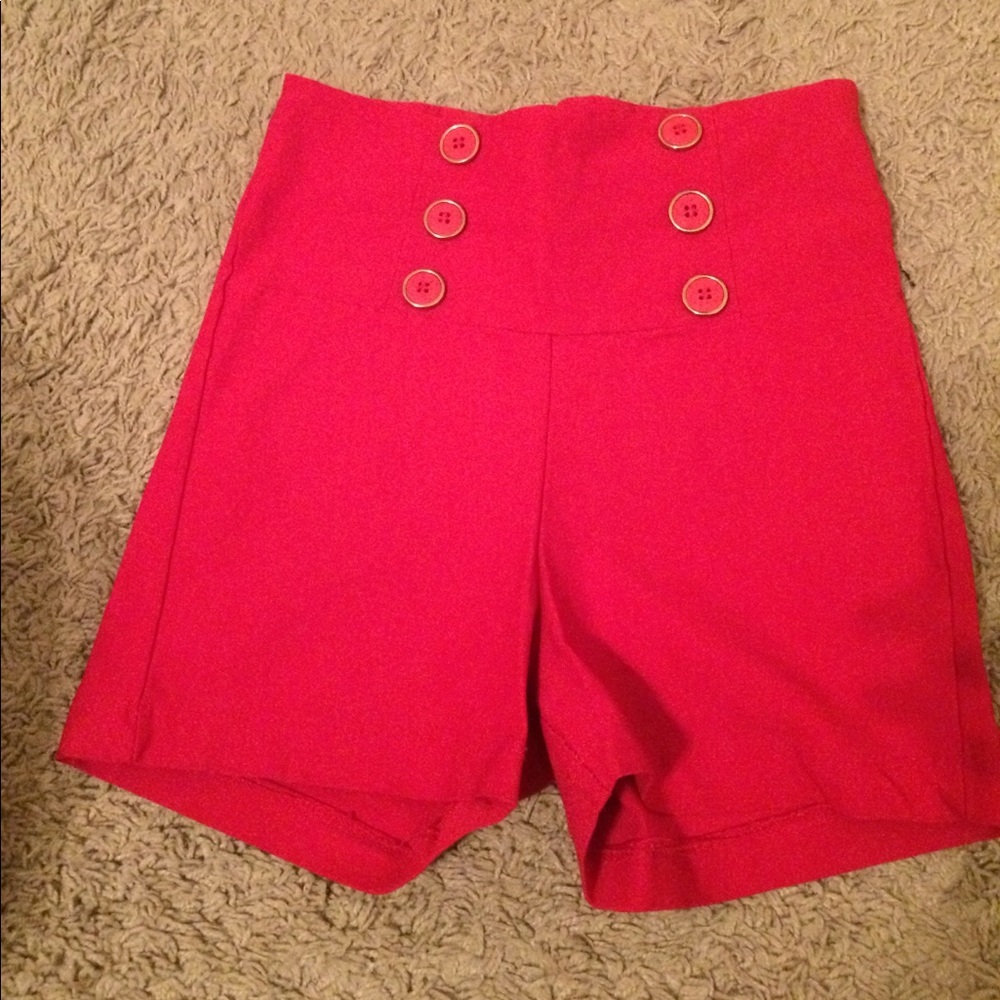 High waisted shorts. Size M