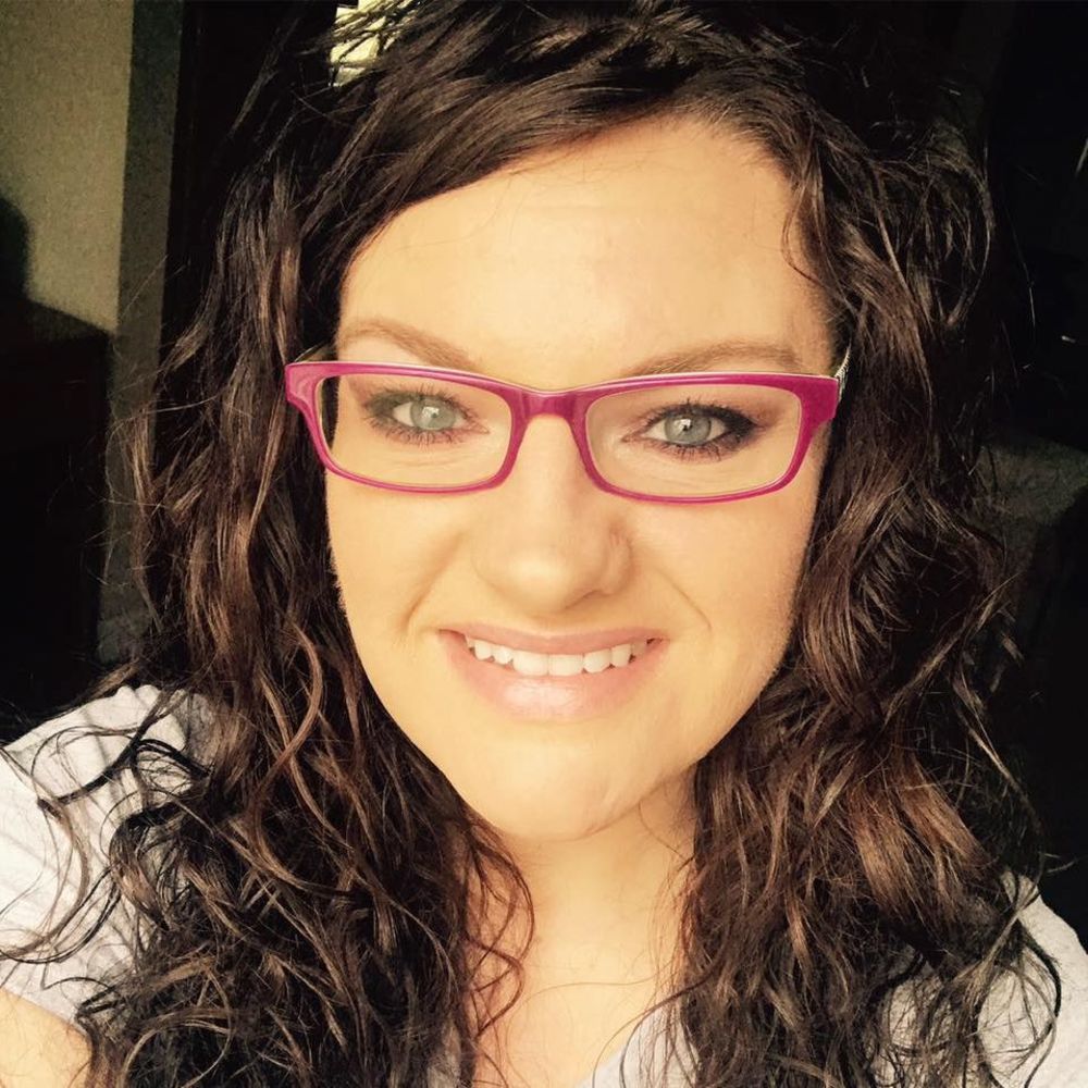 Meet your Posher, Angie