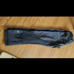 🚫SOLD🚫 NWOT Lululemon Running Pants Cropped