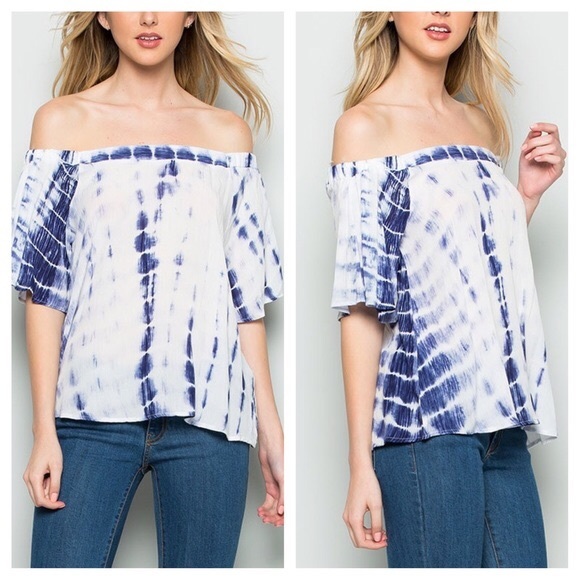 🅢🅐🅛🅔 BohoChic Blue&White Tie-Dye Top - Picture 2 of 3