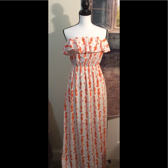 Dresses & Skirts - NWT SEAHORSE MAXI DRESS
