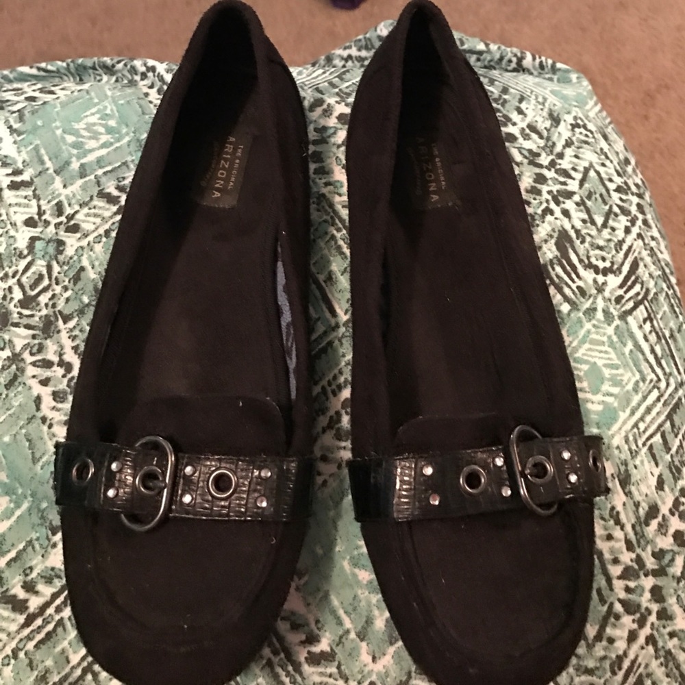 Black flats