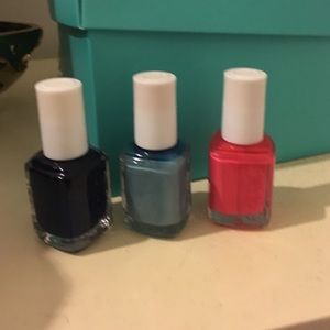 Trio of Essie Nailpolish