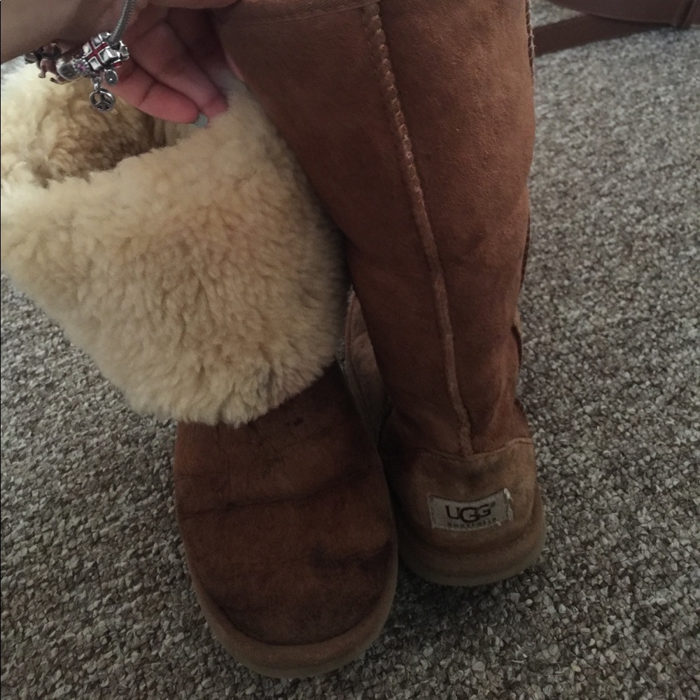 Chestnut Uggs