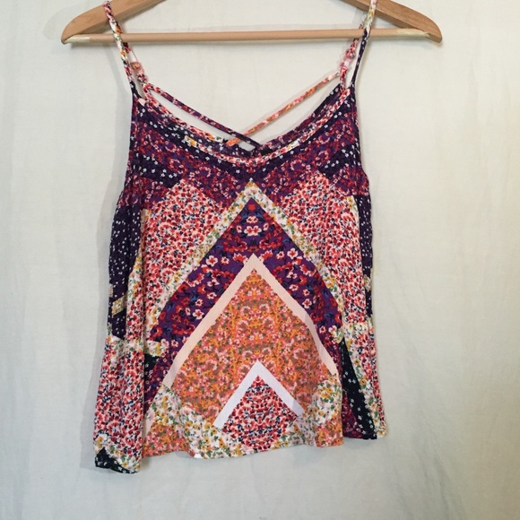 Colorful Summer shirt with floral details - Picture 1 of 4
