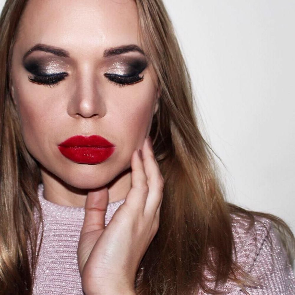 Meet your Posher, Alla