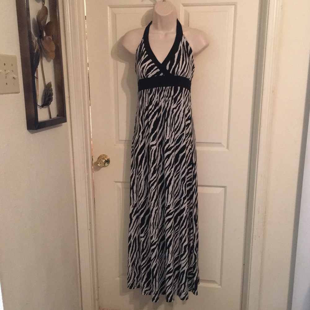 French Atmosphere Zebra Print Halter Maxi Sz M